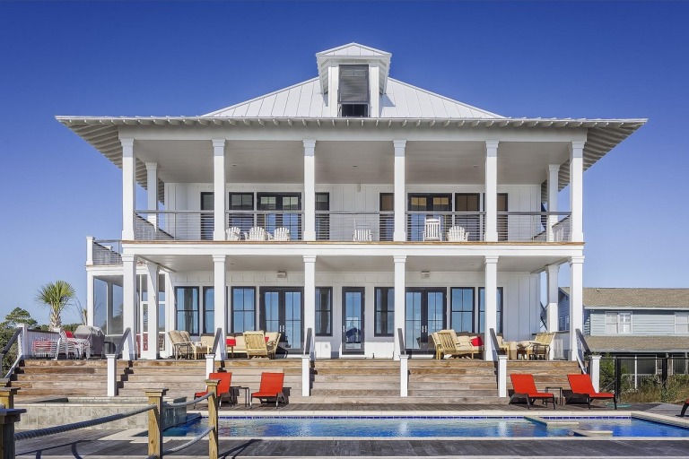 modern villa exterior